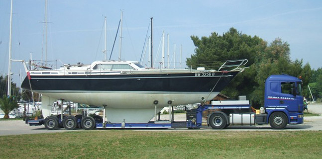 Trasporto Barche a vela e motore sul lago di Garda